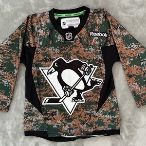 Reebok Kids' Digital Camo Pittsburgh Penguins Hockey Jersey
